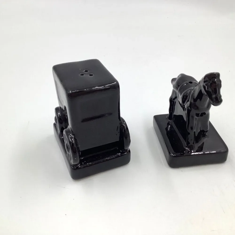 Black‎ Horse with Buggy Carriage Amish Salt and Pepper Shakers Gift